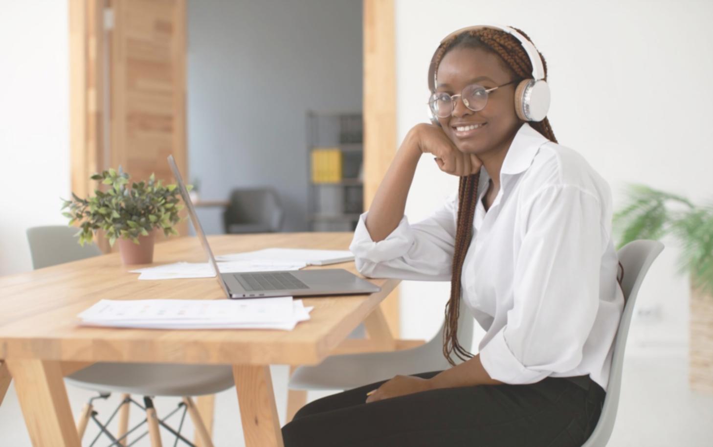 Revisión de ratios financieros y métricas de solvencia